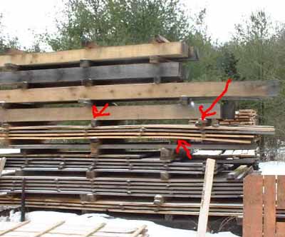 how not to stack lumber
